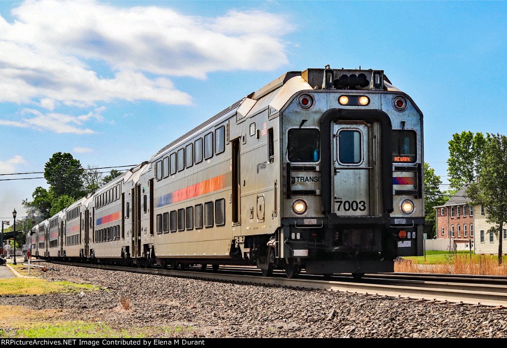 NJT 7003 on train 5440